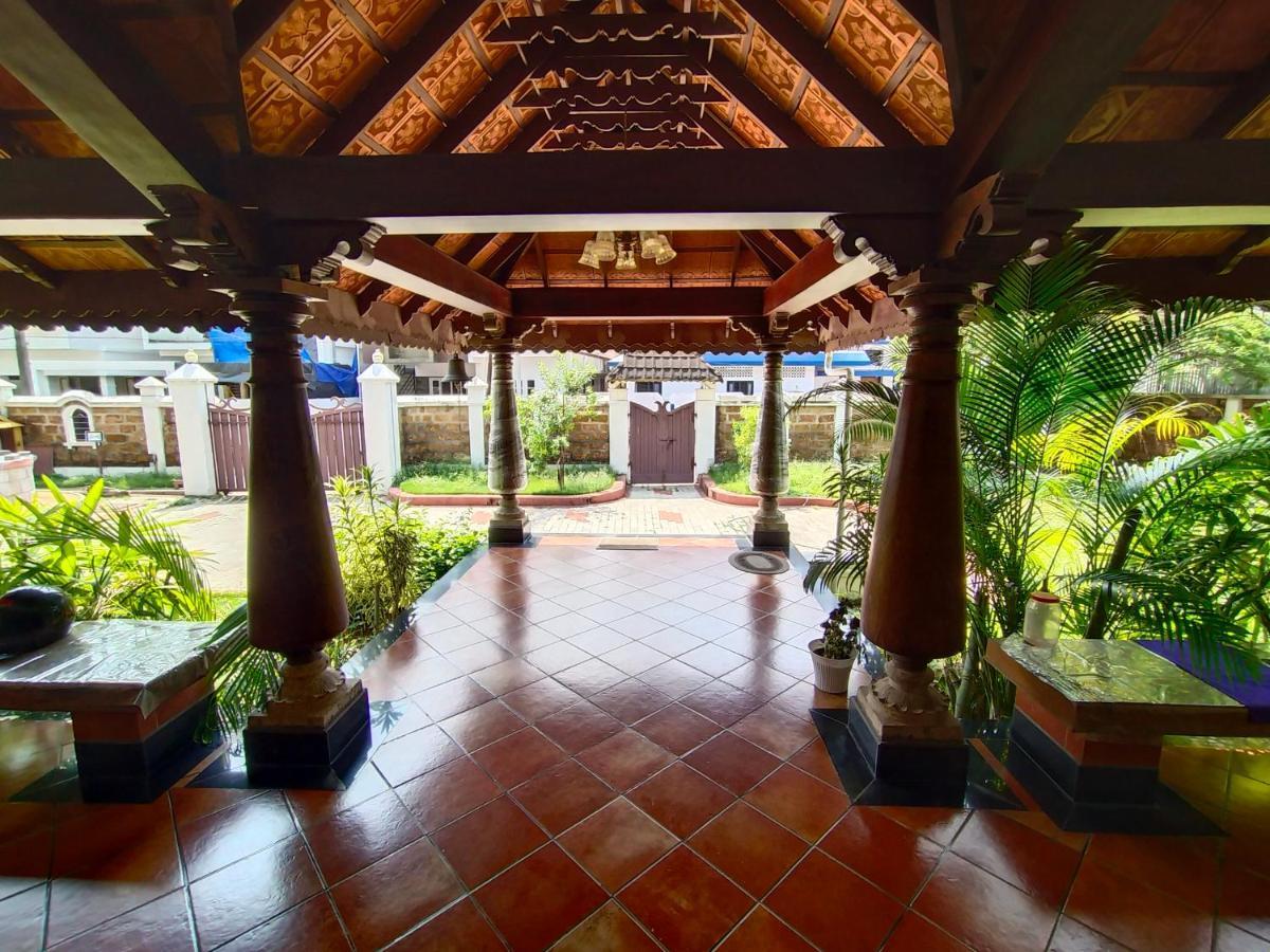 Azza Heritage Home Kochi Extérieur photo